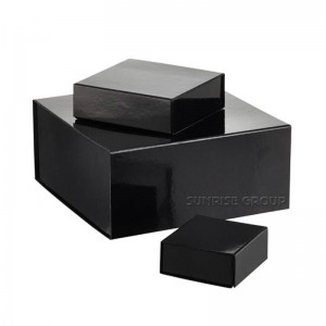 Кутия за опаковки от черно хартиено картонче, облекло за пазаруване